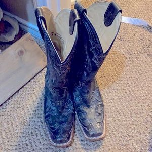 Women’s corral vintage boots